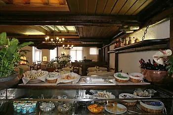 Hotel El Rustego Rubano